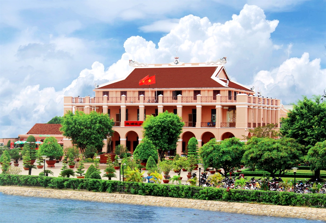 Bảo tàng Hồ Chí Minh - Chi nhánh thành phố Hồ Chí Minh